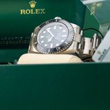 Rolex Submariner M124060-0001 image 7 thumbnail