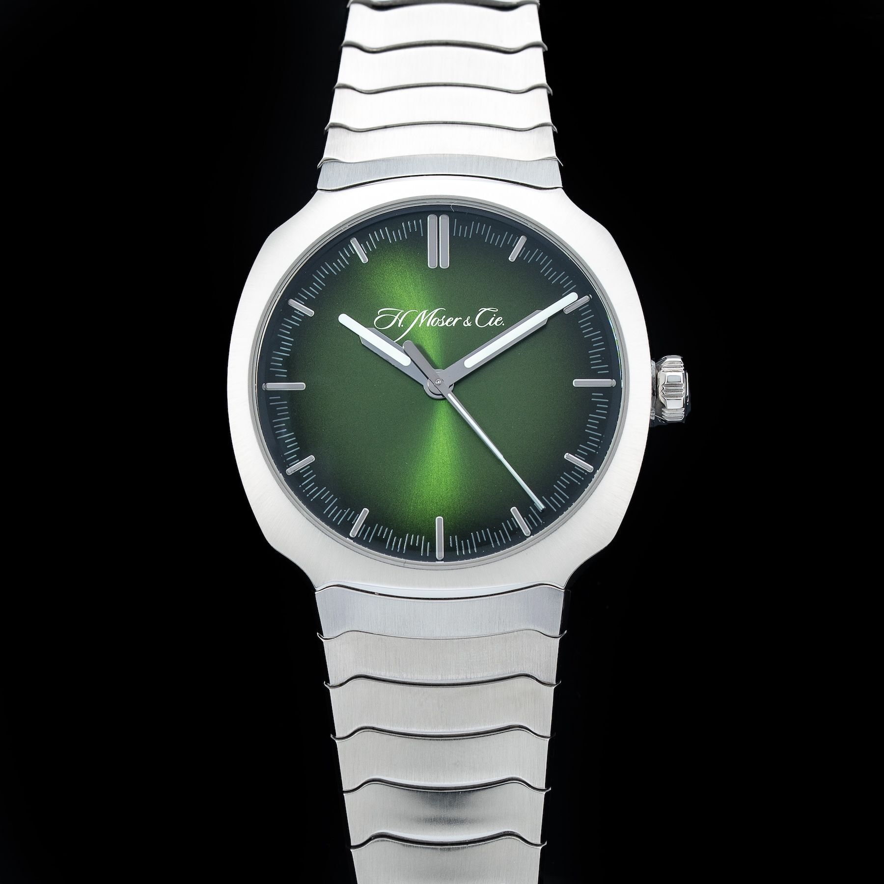 H. Moser & Cie. 6200-1200 Streamliner Centre Seconds