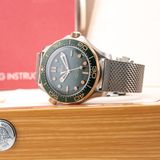Omega Seamaster Diver 300M 210.90.42.20.10.001 image 7 thumbnail