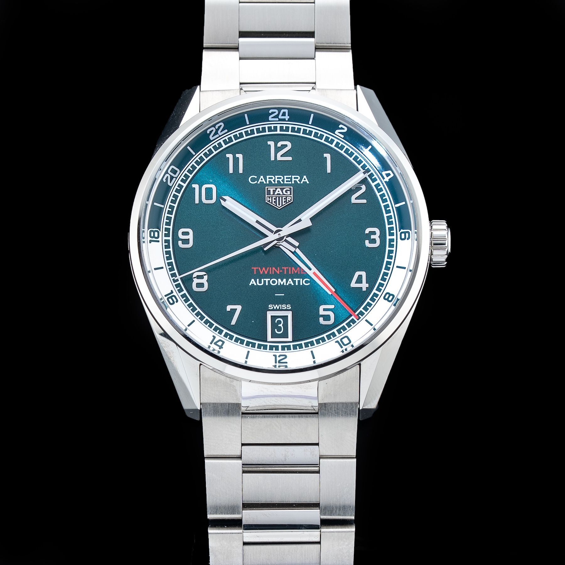 TAG Heuer Carrera Date Twin-Time WDAZ114.BA0043