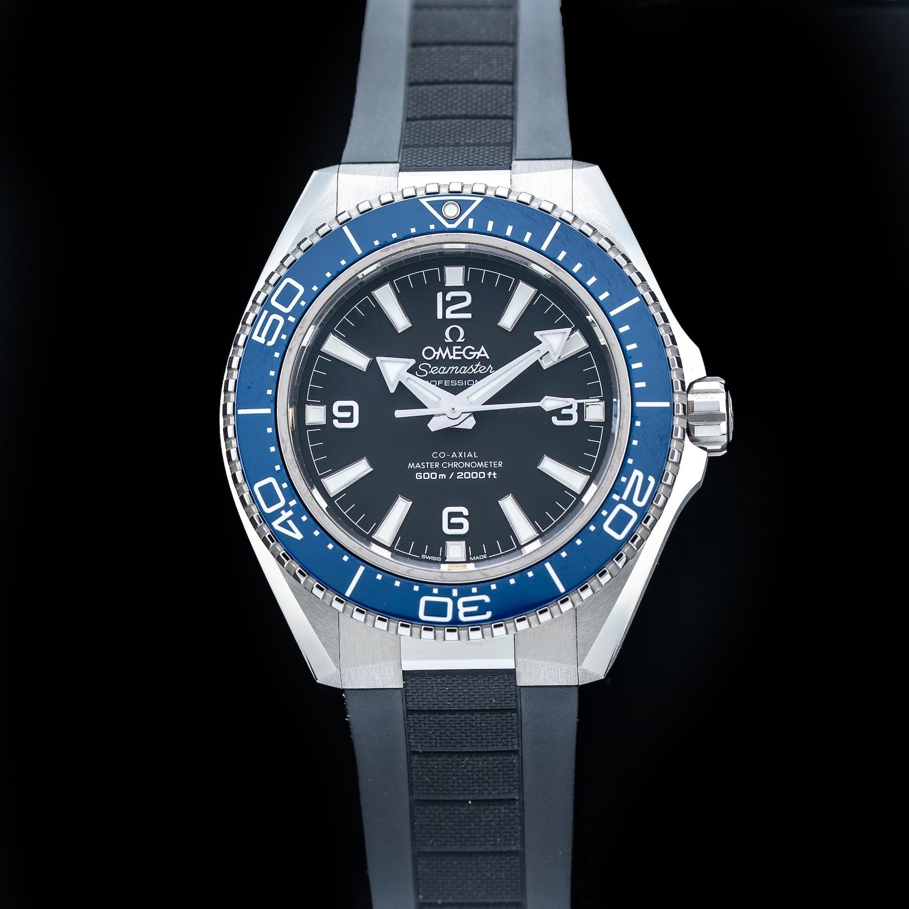 Omega 217.32.42.21.01.002 Seamaster Planet Ocean 600M
