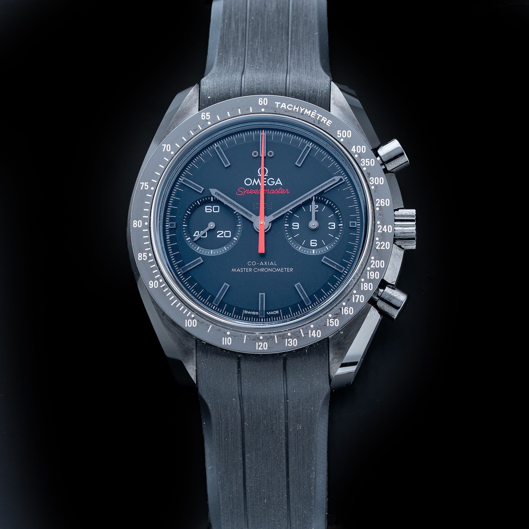 Omega Speedmaster Dark Side Of The Moon 310.92.44.51.01.001