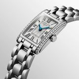 Longines DolceVita Stainless Steel 17mm L5.258.0.71.6 image 2 thumbnail