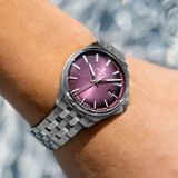 Junghans Meister S Quarz 35 047/4532.44 image 1 thumbnail