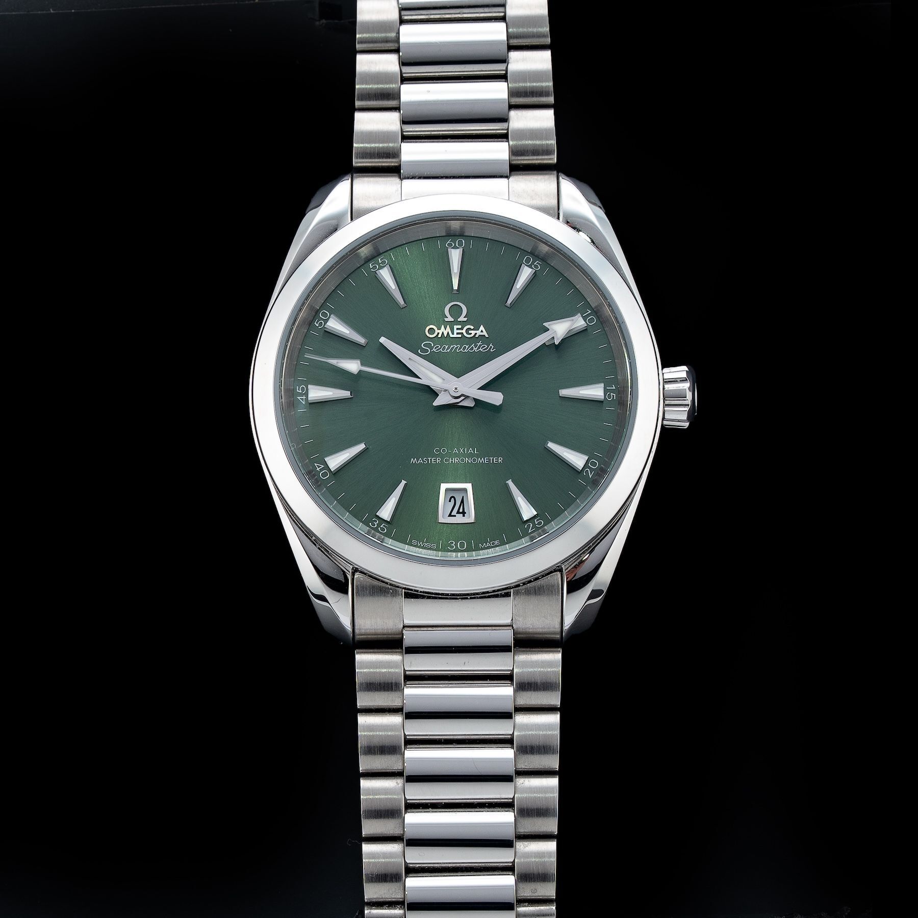 Omega Aqua Terra Shades 150M Coaxial Master Chronometer 220.10.38.20.10.002