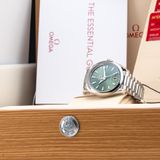 Omega Aqua Terra Shades 150M Coaxial Master Chronometer 220.10.38.20.10.002 image 8 thumbnail