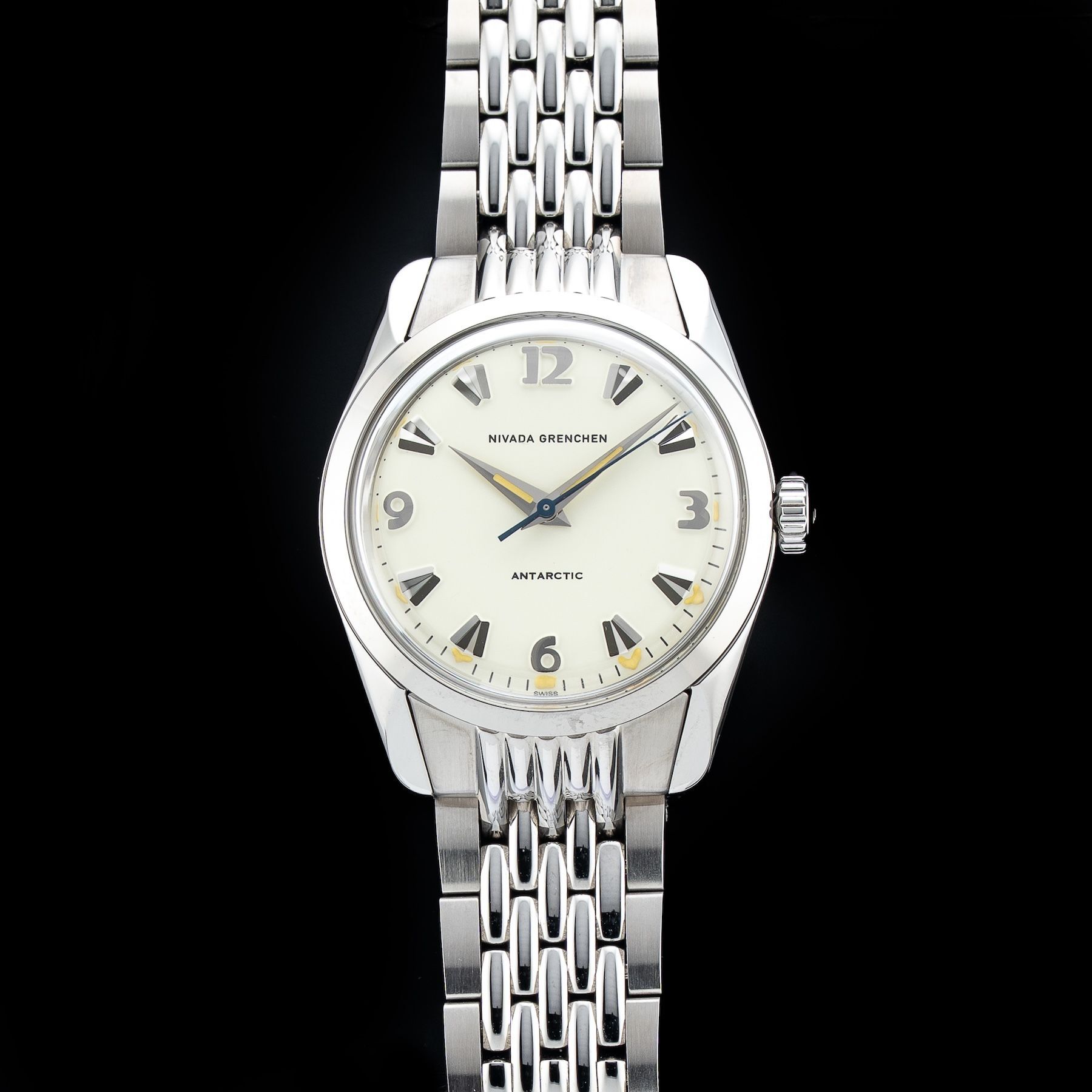 Nivada Grenchen Antarctic 35mm Eggshell Beige Luminova 35001M04