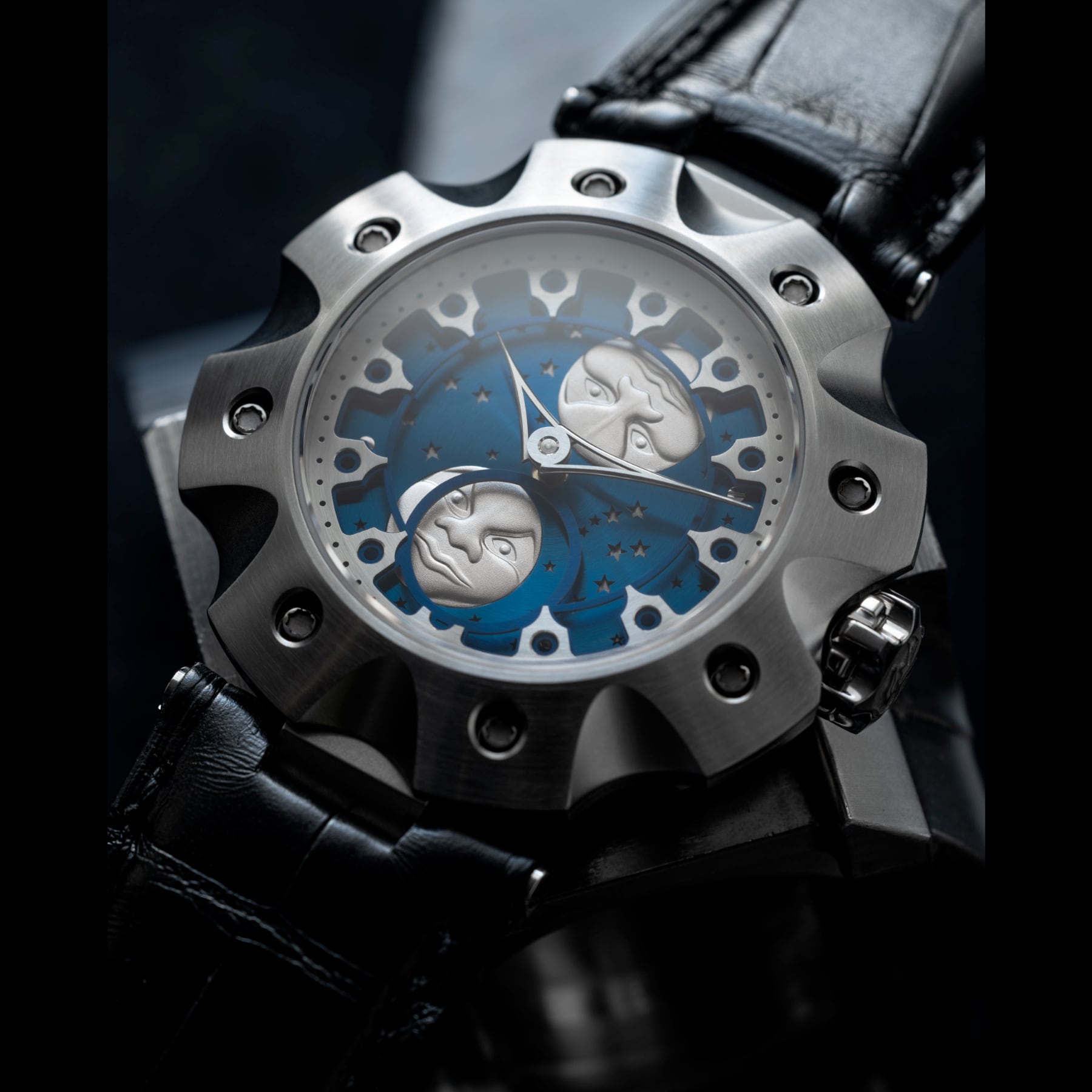 Sarpaneva Supernova Moonphase Blue With White Gold Moons