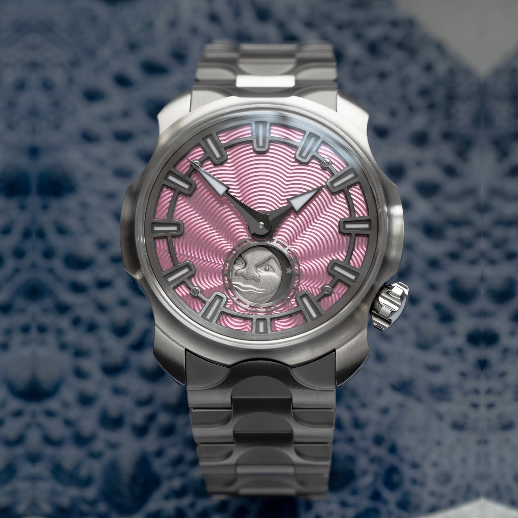 Sarpaneva K3 Northern Stars Guilloché on Bracelet