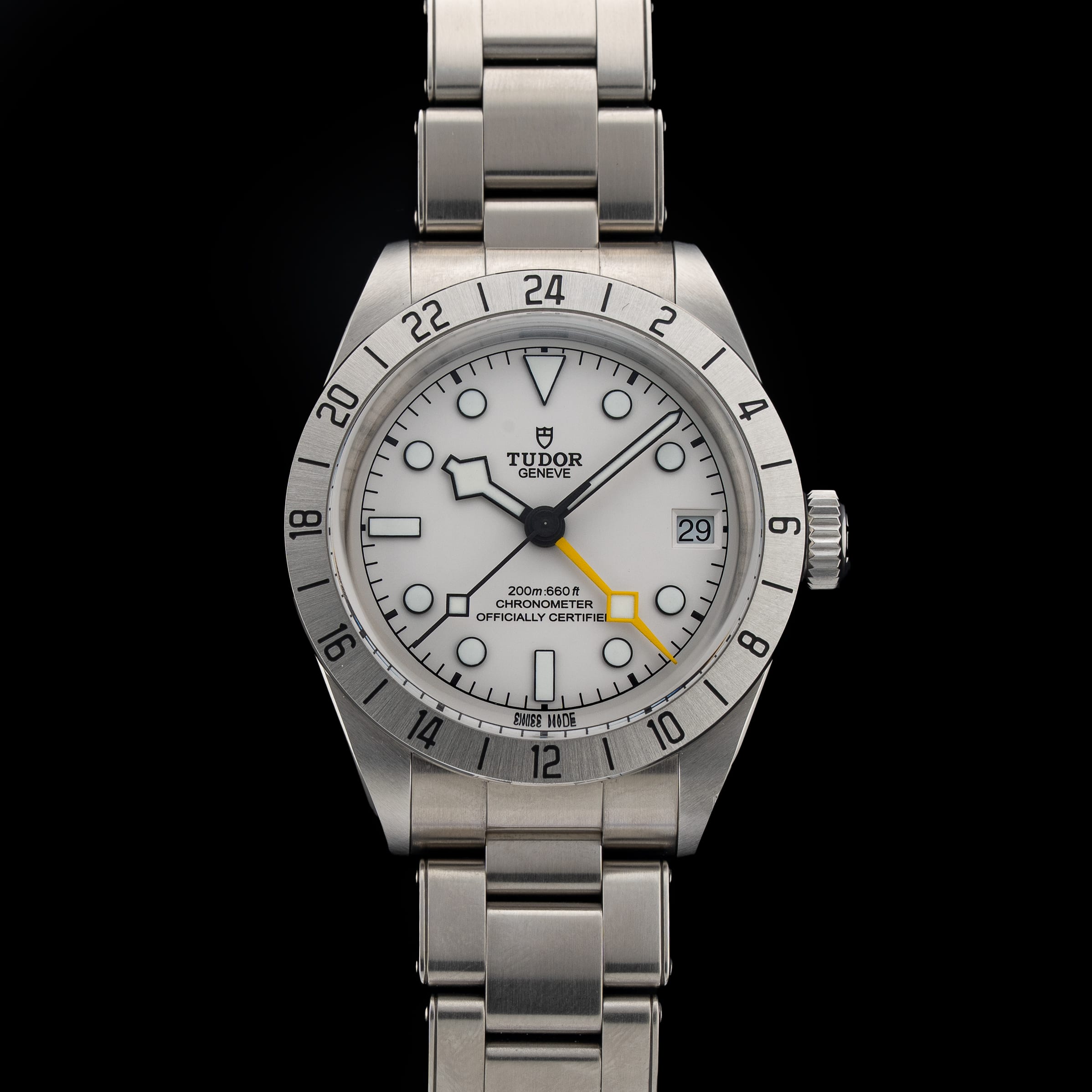 Tudor Black Bay Pro M79470-0004