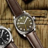 Fears Brunswick 40 Filton Squadron Green on Strap image 3 thumbnail