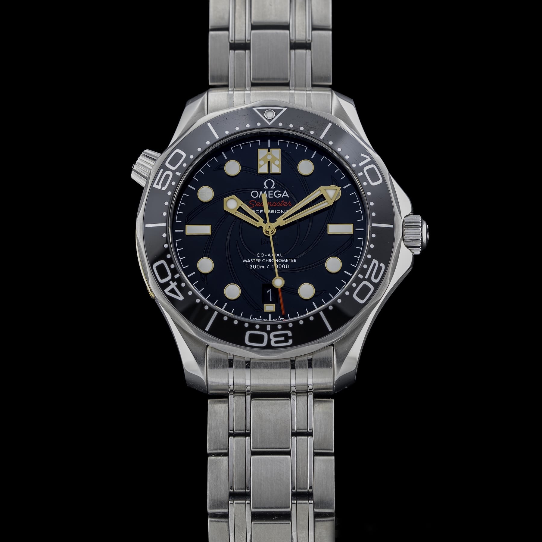 Omega James Bond Seamaster Diver 300M 210.22.42.20.01.004