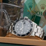 Rolex Submariner R16610A30B9325 image 10 thumbnail
