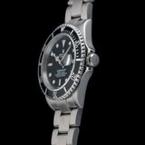 Rolex Submariner R16610A30B9325 image 2 thumbnail