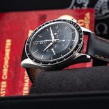 Omega Speedmaster First Omega In Space "Fois" 310.32.40.50.06.001 On Leather Strap image 6 thumbnail