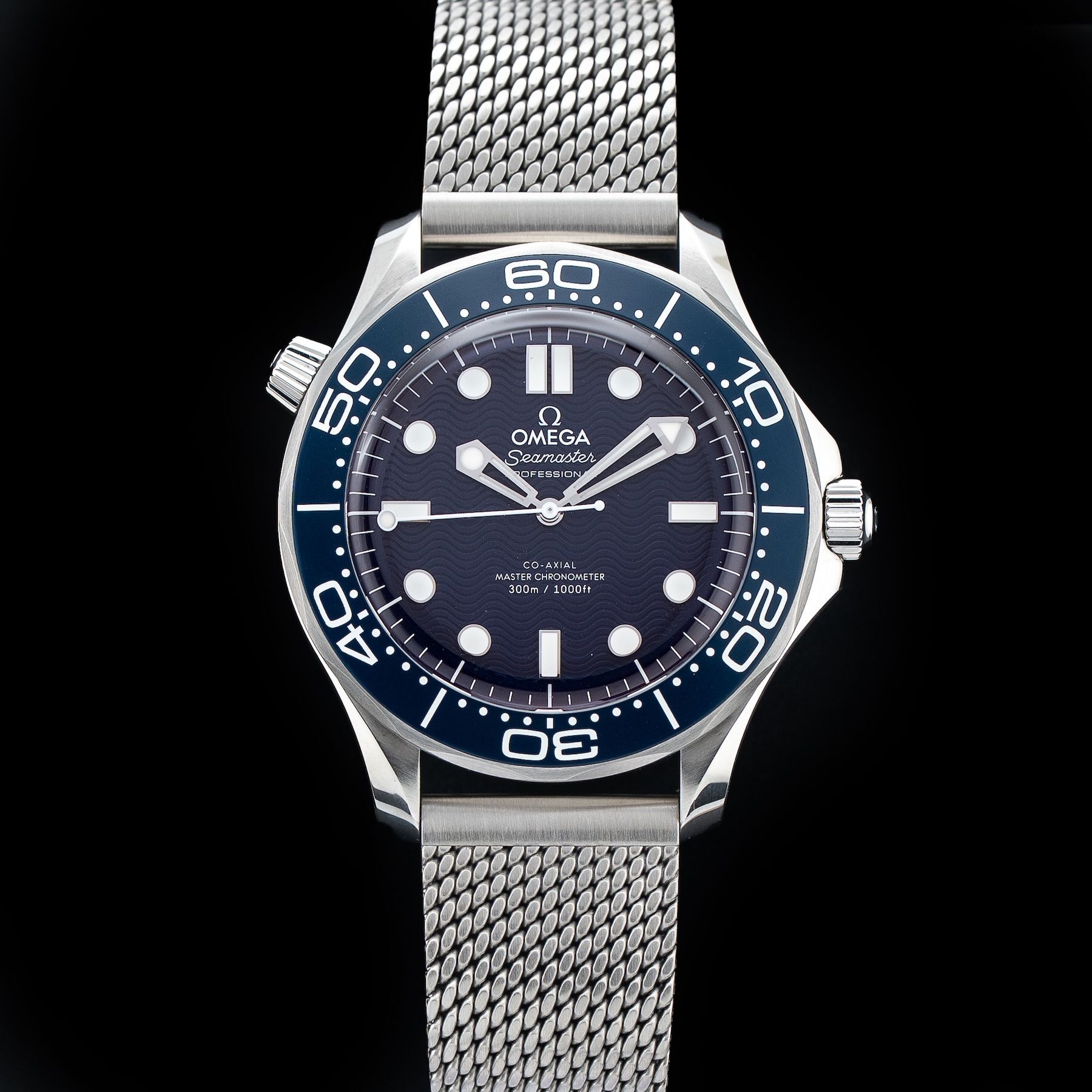 Omega 210.30.42.20.03.002 Seamaster Diver 300 James Bond 60th Anniversary