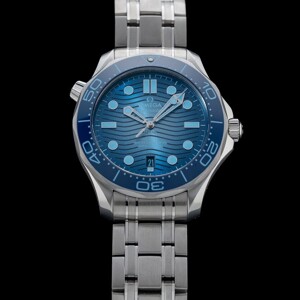 Omega 210.30.42.20.03.003 Seamaster Diver 300M Summer Blue on Bracelet