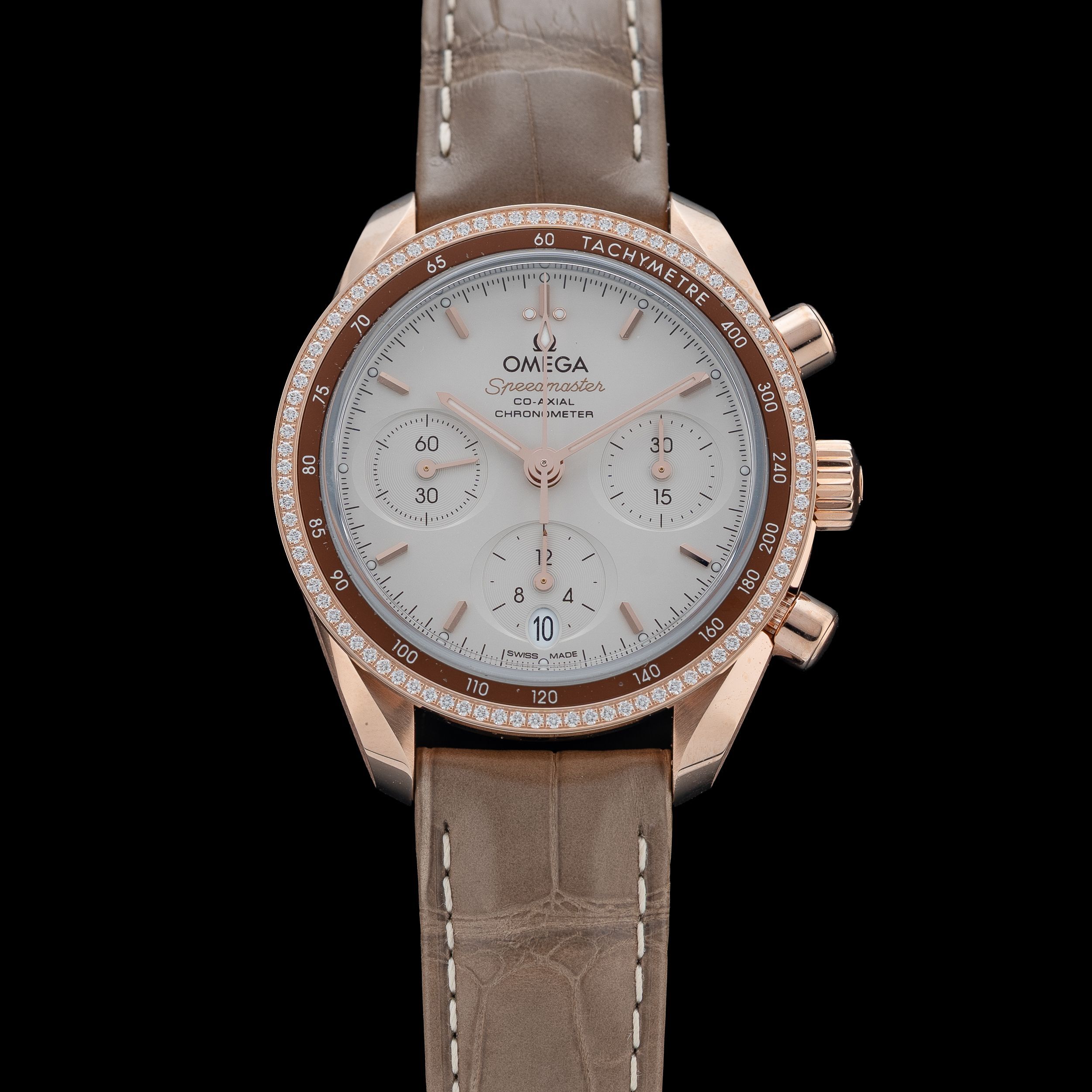 Omega 324.68.38.50.02.003 Speedmaster 38 Sedna Gold
