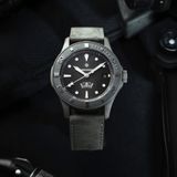 Bremont HMAF Commemorative Watch Box Set image 5 thumbnail