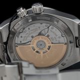 Vacheron Constantin 7900V/110A-B334 Overseas Dual Time image 8 thumbnail