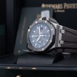 Audemars Piguet Royal Oak Offshore Chronograph 26400IO.OO.A004CA.02 image 6 thumbnail